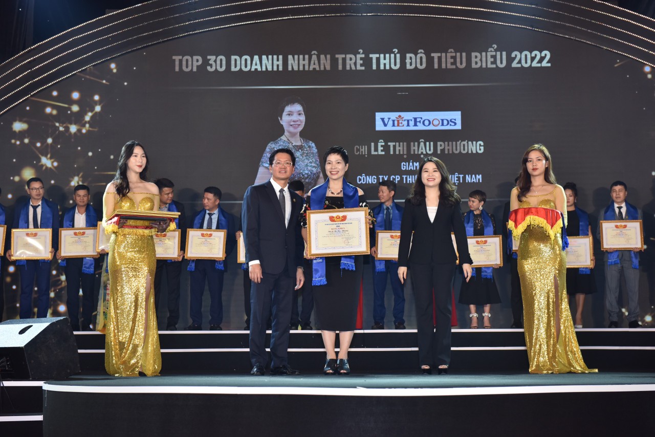 Th&aacute;ng 11 tr&agrave;n đầy niềm vui!