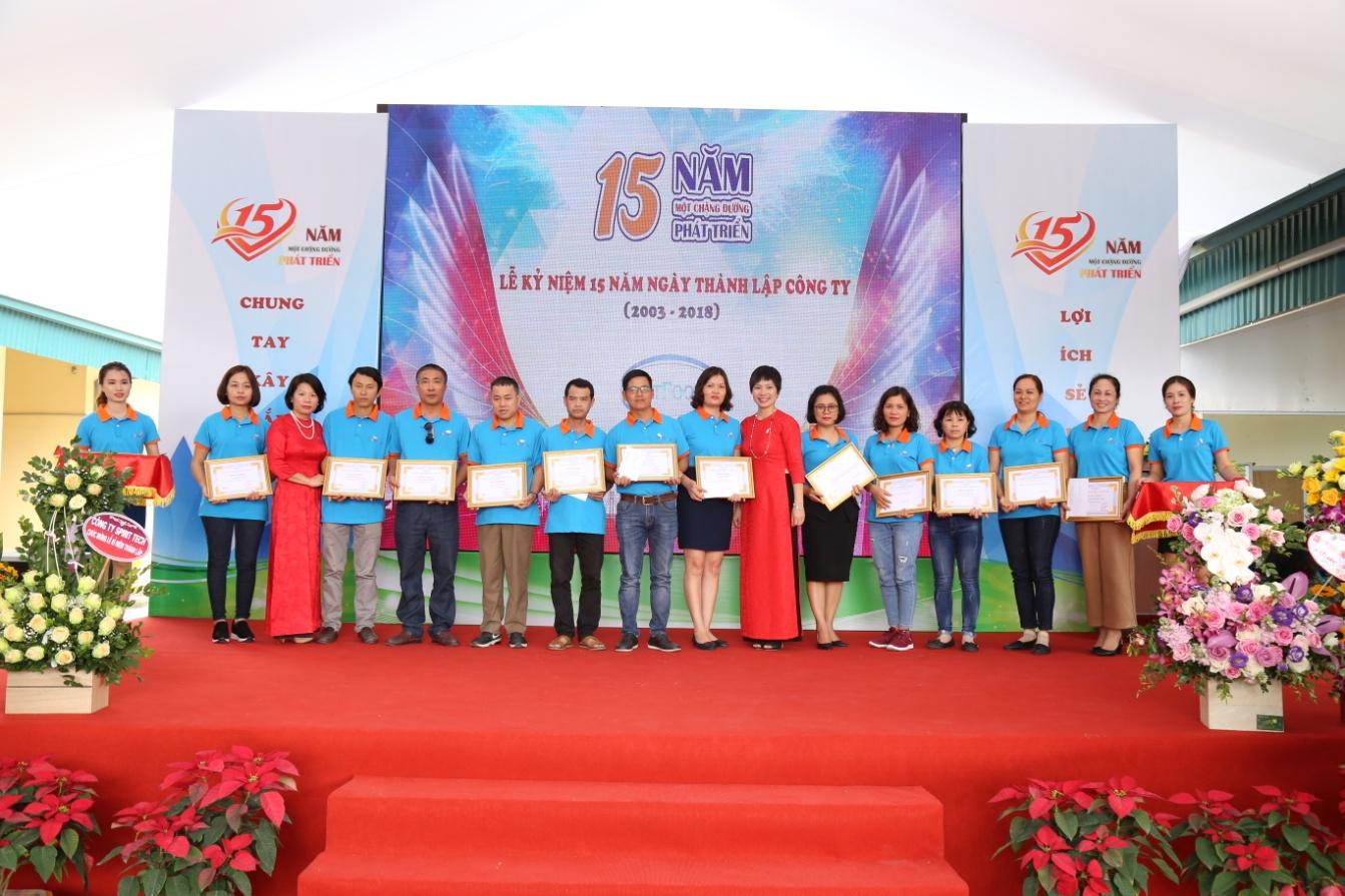 Kỷ niệm 15 năm ng&agrave;y th&agrave;nh lập c&ocirc;ng ty VIETFOODS