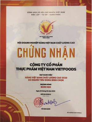 Công ty CPTP Việt Nam đón nhận danh hiệu HVNCLC 2020 - 2021