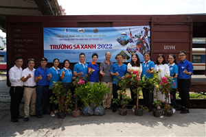Hưởng ứng chương trình Trường Sa xanh 2022